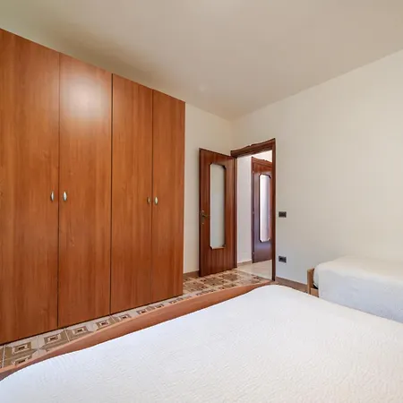 Adige Appartement *